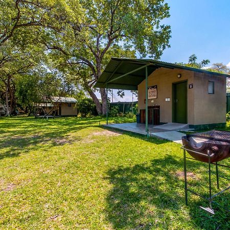 Zambezi Mubala Campsite Катима-Мулило Номер фото